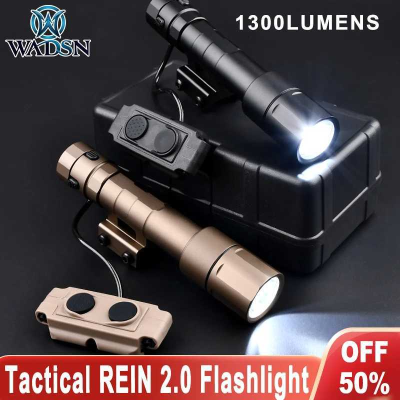 WADSN REIN 20 Flashlight 1300lumens White Light Fit 20mm Rail Dual Function Switch Hunting Weapon Scout Airsoft AccessoriesXJ250905
