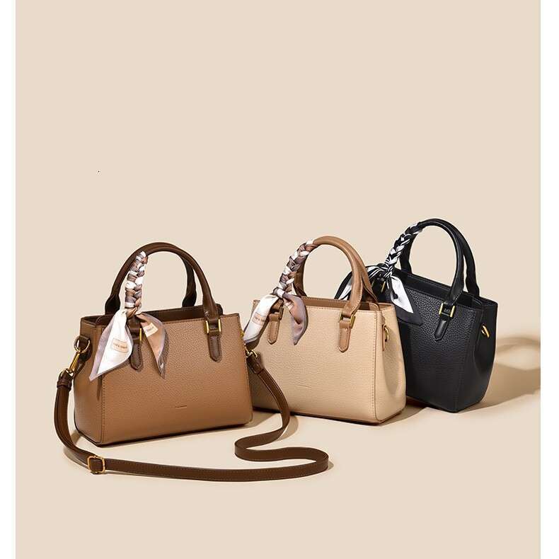 Fansi Man Spring Summer Handbag Crossbody Large Capacity Shoulder High-end Feel Women's Commuter Bag