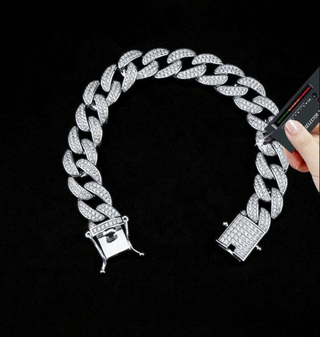 Pass Tester Sier Moissanite Dia Miami Iced Out Gold HipHop Necklace Mens Cuban Link Chain