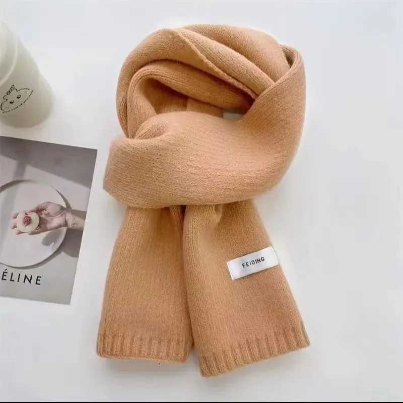 Women Tren Solid Color Knit Wool Scarf Warm Versatile for Students Couples New Autumn Winter Style Lightweight Neck WarmerXJ250905