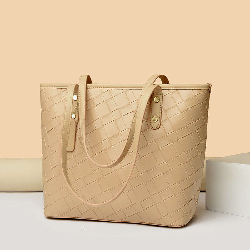 2025 New Niche Versatile Commuter Large Capacity Tote Fashion Trendy Women's Shoulder Bag