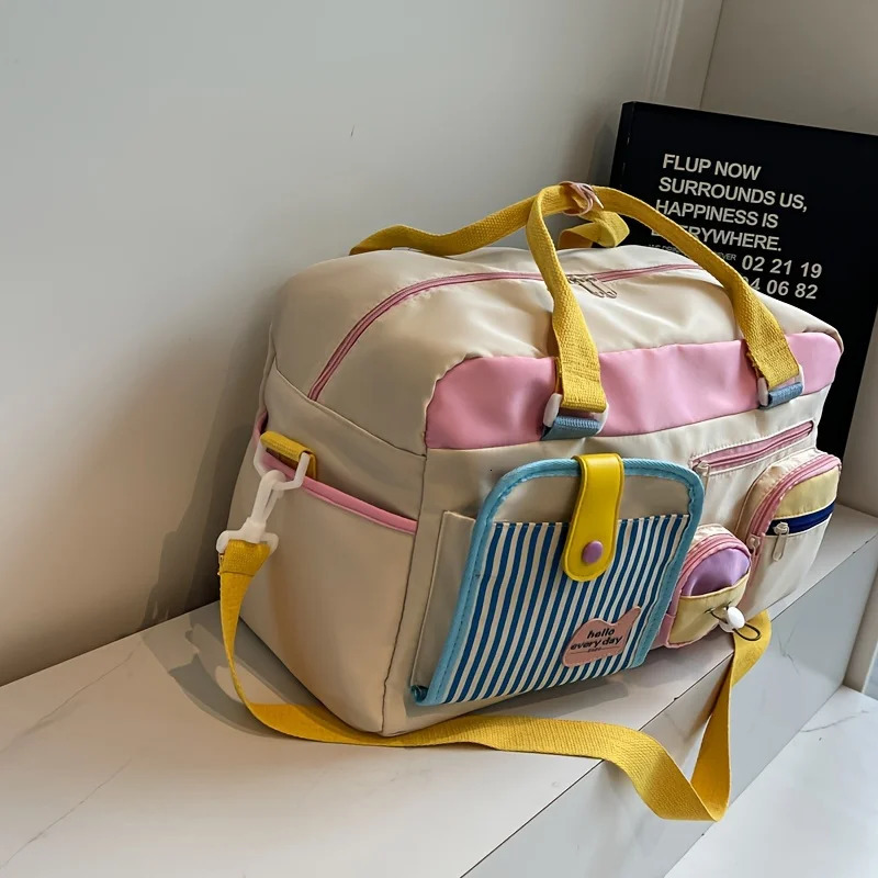 Dopamine Casual Travel Bag for Women Lightweight Gym Yoga Swim Fitness Duffel Short Trip Business Trip CarryOn Dry Clean 250903