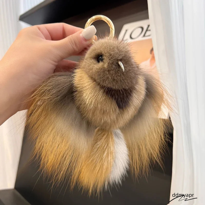 Hip Hop Mink Keychain Mens Announcement Bird Pendant Keybag Key Decoration Leather Toy Pom Trinket Gift ddmyday Women 250409 ddmyday ddmyday ddmyday