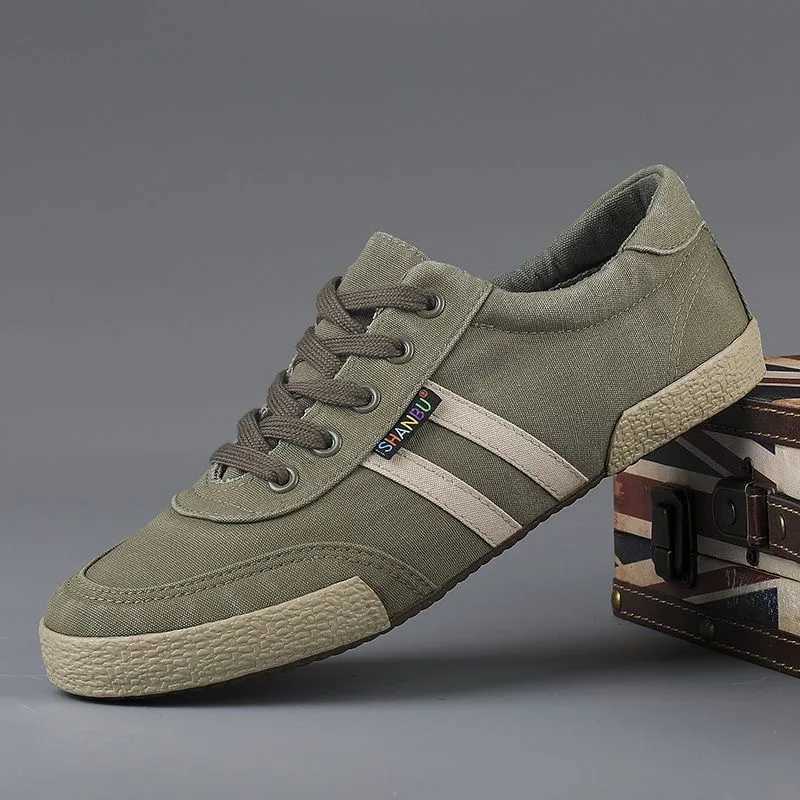 Classic Mens Vulcanized Shoes Mens Casual Shoes Comfortable Breathable Soft Male Hard Wearing Board Shoes Tenis Marculino Z250905