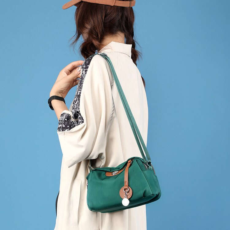 New Fashion Versatile Crossbody for Women Commuting to Work Simple Shoulder High-end Casual Lightweight Bag Trendy