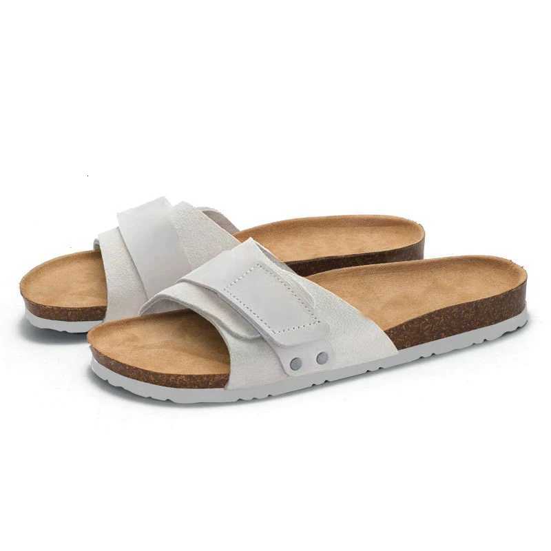 Mens Cork slippers breathable comfort sandals summer flip flops Muller outdoor anti slip shoes youth casual beach fashion W250905