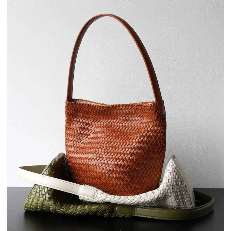 High End First Layer Of Cowhide Hand-Woven Genuine Leather Women's Large Capacity Shoulder Tote Underarm Bucket Bag