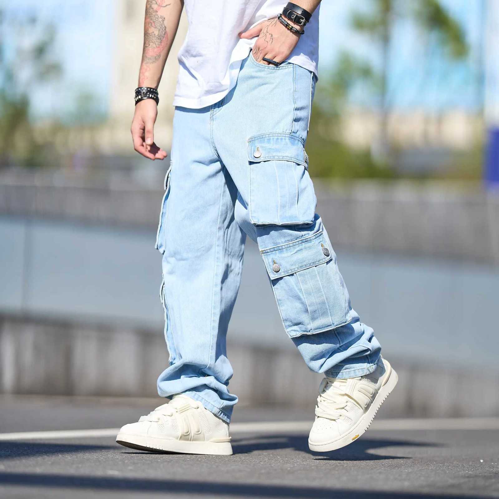 New Men Multi pocket Loose Straight Cargo Jeans Stylish Streetwear Male High Quality Solid Casual Denim Pants W250905