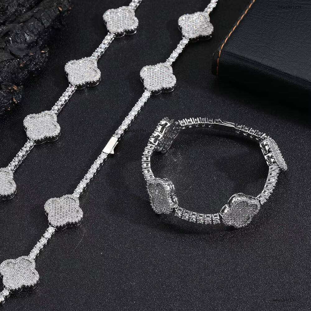 Hip Hop Jewelry Fine Four Leaf Clover Chain for Women/Girls Gold Plated VVS Moissanite Dia Tennis Bracelet
