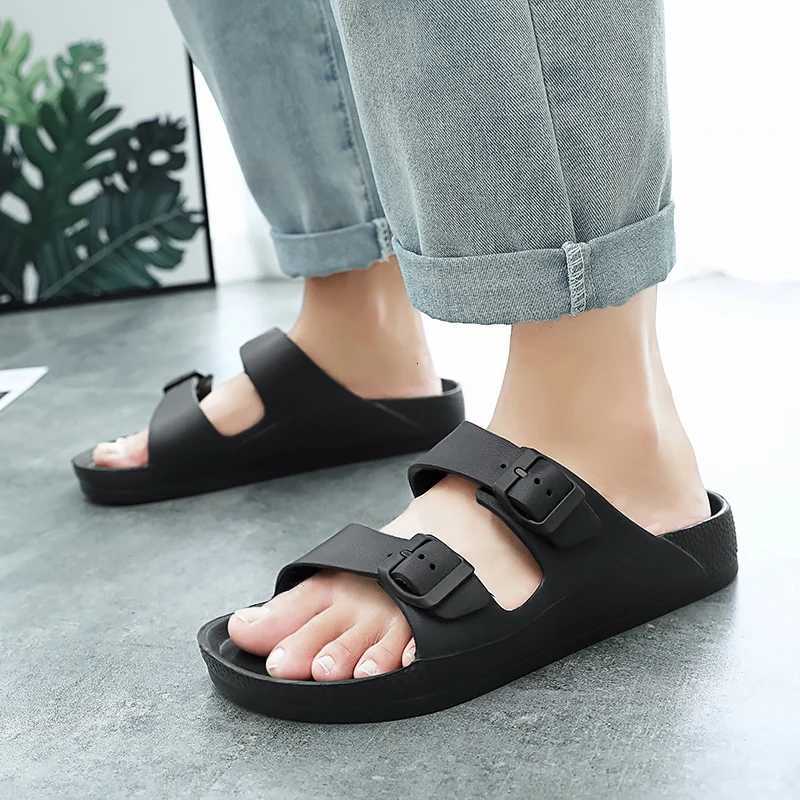 Sandals for Men and Women Footwear 2023 Fashion Buckle Soft Sole Beach Holiday Slippers for Women Sandale Femme Et 2022 Luxe W250905