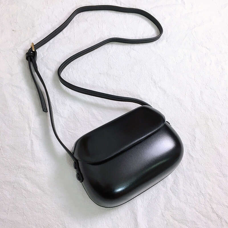 Korean Zebra Pattern Horse Hoof Saddle 2022 New Mini Crossbody for Women Versatile Ins Style Phone Small Bag Trendy