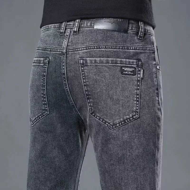 2023 Spring and Autumn New Classic Fashion Solid Color Elastic Small Legs Mens Casual Slim Comfortable Breathable Jeans 2836 W250905