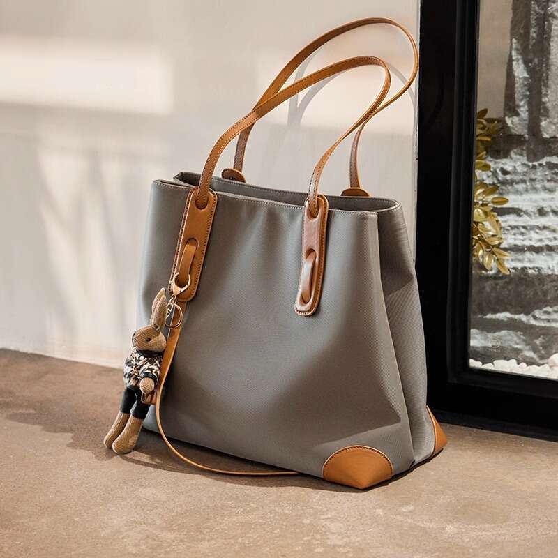 Trendy for Women 2025 New Fashion Single Shoulder Designer Bags Tote Large Capacity Commuter Women's High-end Canvas Bag