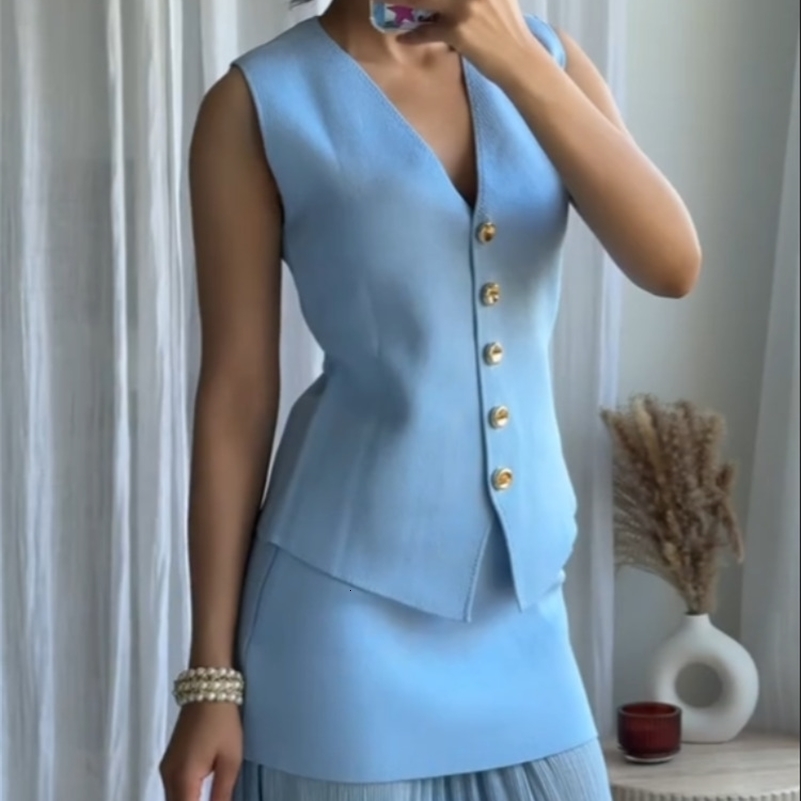 Knitted Casual Tank Top Pleated Skirt Sets Women Single Breasted Vneck Sleeveless Vest Patchwork Skirts Suits 2025 Summer Chic 250905