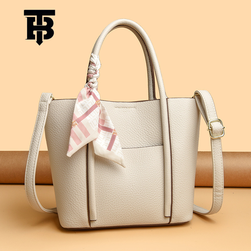 TB BHULAMTE Designer Bag 2025 Women's New Crossbody Commuter Large Capacity Tote Bag Fashion Luxury Bag Trendy Shoulder Bag Cross-border