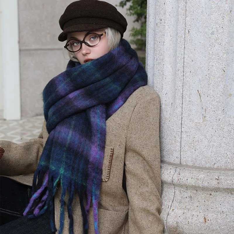 New Brand Ins Stripted Imitation Cashmere Warm Womens Scarf Autumn Winter Mohair Retro Tassel Thickened Thermal Muffler FemaleXJ250905