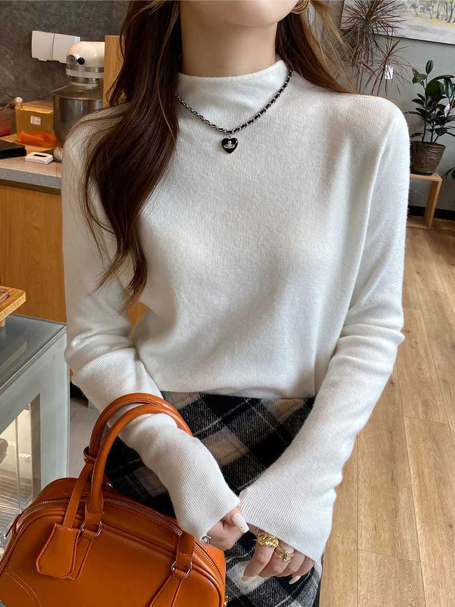 Autumn Winter Turtleneck Sweater Women Knitted Pullovers Women Fashion New Solid Tops Long Sleeve Bottoming Knitted Sweater Z250905