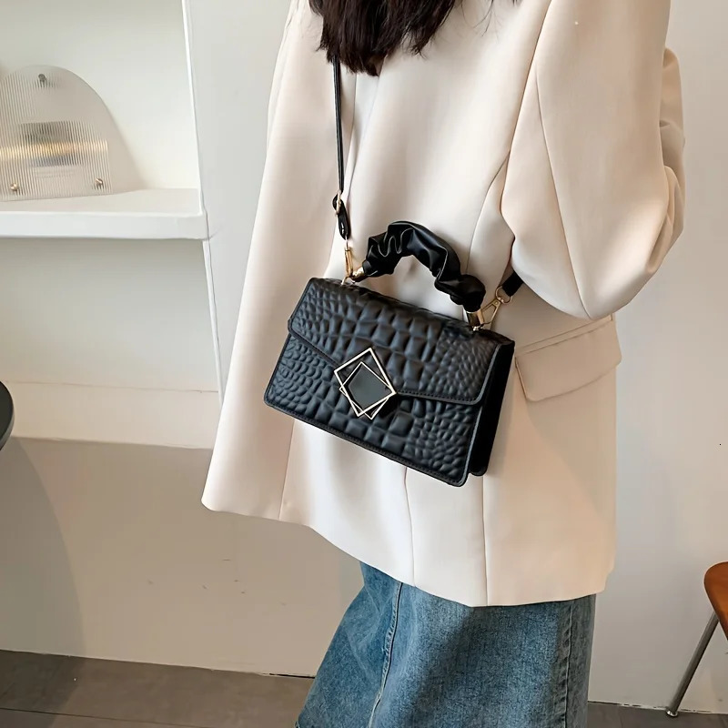 Fashion Ladies Shoulder Bag Pure Color Crossbody Bag Stone Pattern Small Square Bag for Women Versatile Soft PU Leath 250903