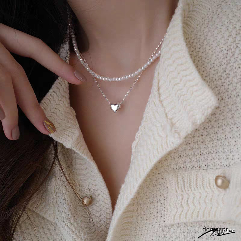 New Designer Women's S Sterling Sier Heart ddmydec Necklace Is A Simple Personalized High End Collarbone Chain And Niche Design Pendant Jewelry F