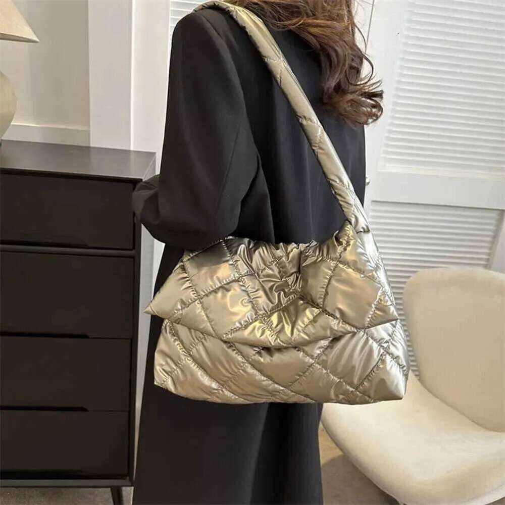 Puffer For Women Fashion Quilted Shoulder 2023 Winter Down Cotton Padded Crossbody Bag Nylon Padding Handbags