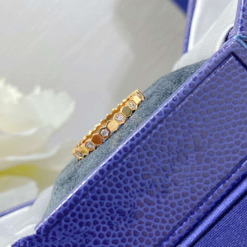 Honeycomb Ring for Women with Diamond Rose Gold Fashionable High-end Precision CNC Craftsmanship Internet Celebrity Live Streaming