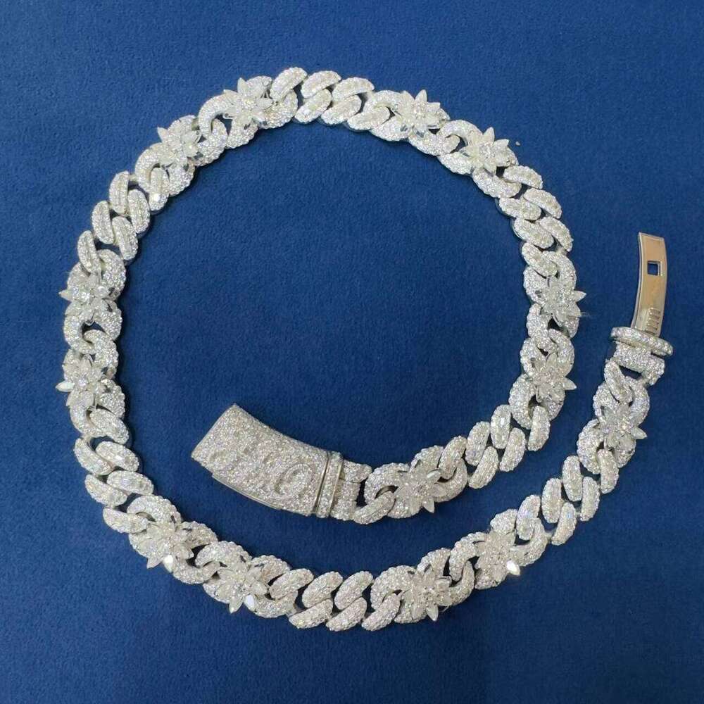 Hot Sale Iced Out Moissanite Dia Cuban Chain Necklace for Daily or Party Wear Available at Factory Price from India