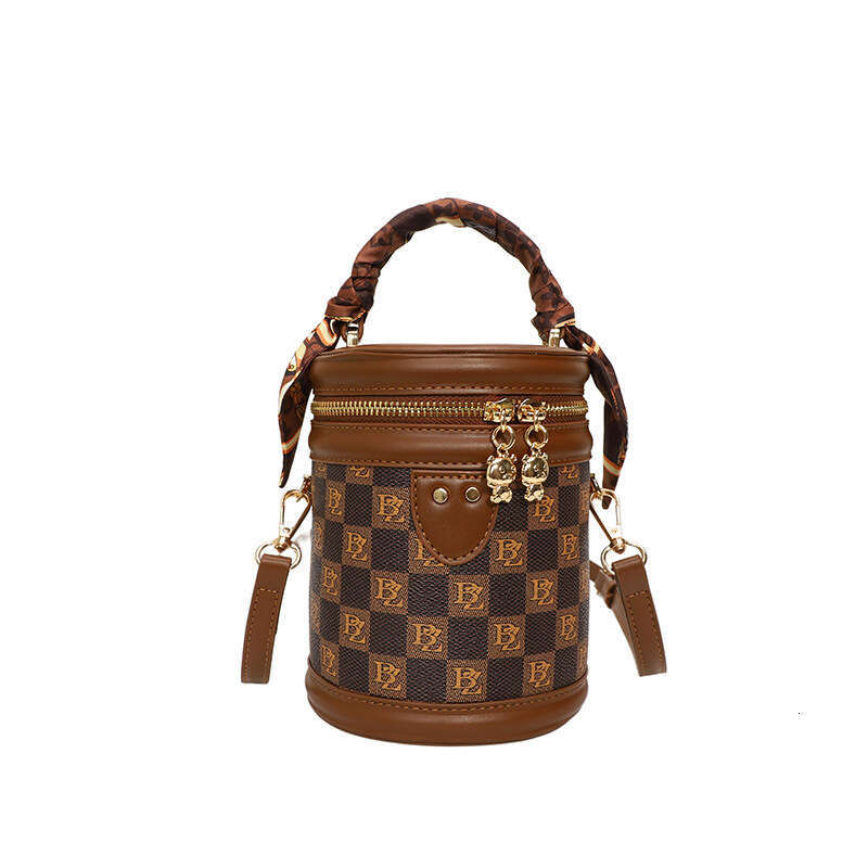 Designer Bag Luxury Cylinder Handbag for Women 2025 New Pattern Fashionable Versatile Light Luxury Single Shoulder Crossbody Bucket Bag with Scarf Rib