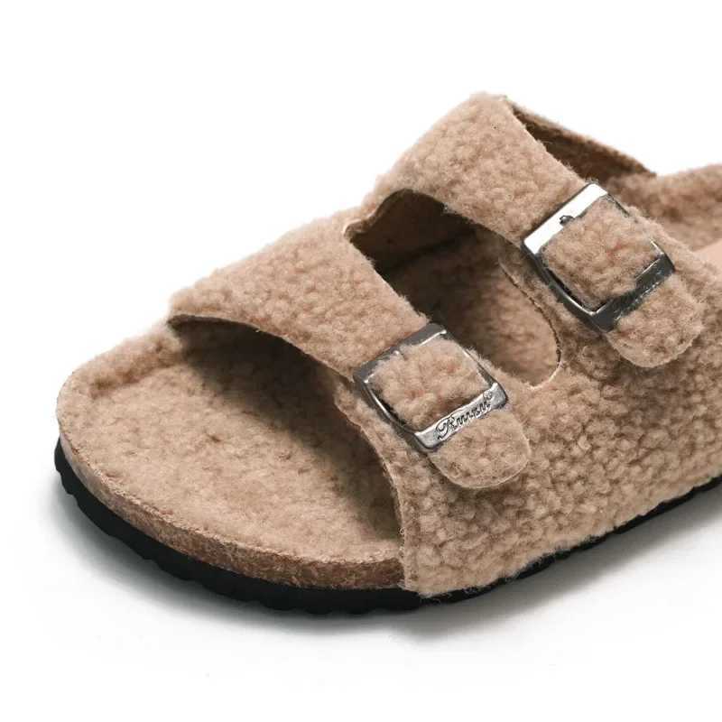 New Sheep Fur Cork Slipper Autumn Winter Men Women Casual Genuine Leather Outside Solid Buckle Soft Plush Slides Shoe W250905