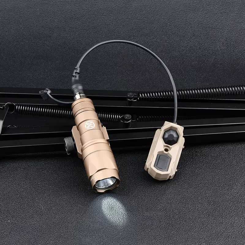 WADSN Surefir M600 M600C Tactical Flashlight Airsoft Hunting Gun Weapon MINI Scout Light Axon Dual Function Switch PicatinnyRailXJ250905