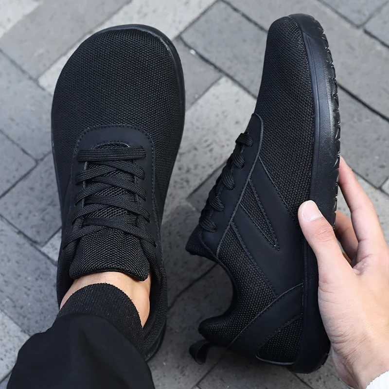 Mens and Womens Wide Toe Barefoot Shoes Outdoor Hiking Shoe Minimalist Running Shoes Lightweight and Breathable Walking Shoes Z250905