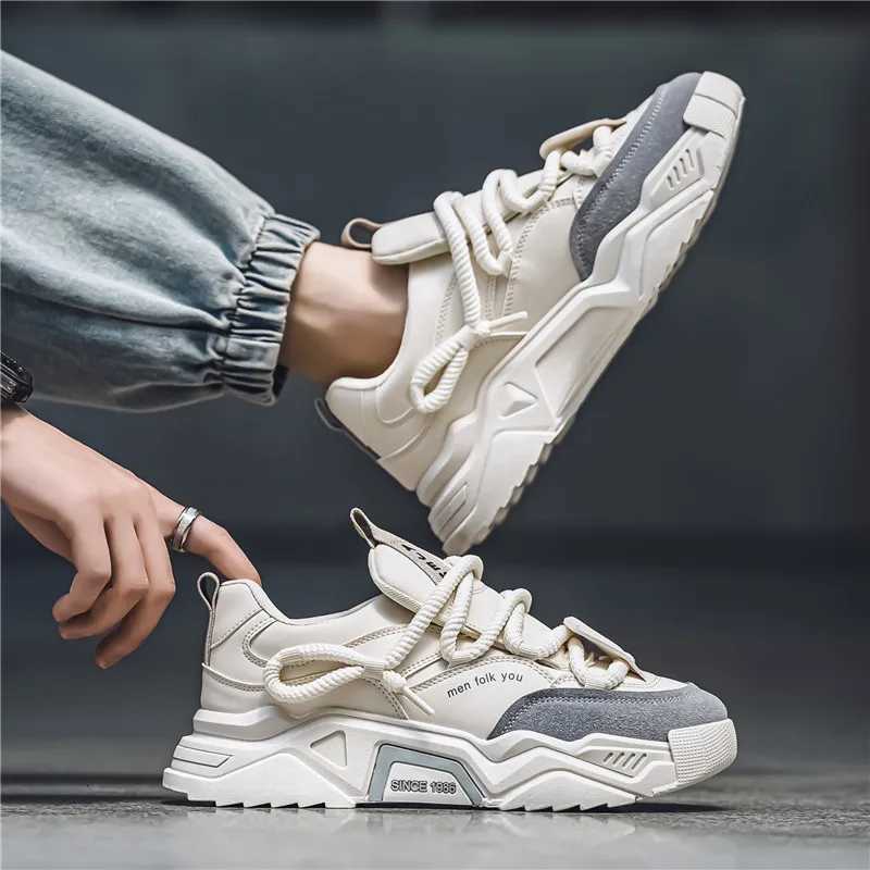 New Mens Casual Sports Shoes 2025 Spring Fashion Easiest for Match LowTop Skateboard Shoes for Men Suitable for Outdoor Sports Z250905