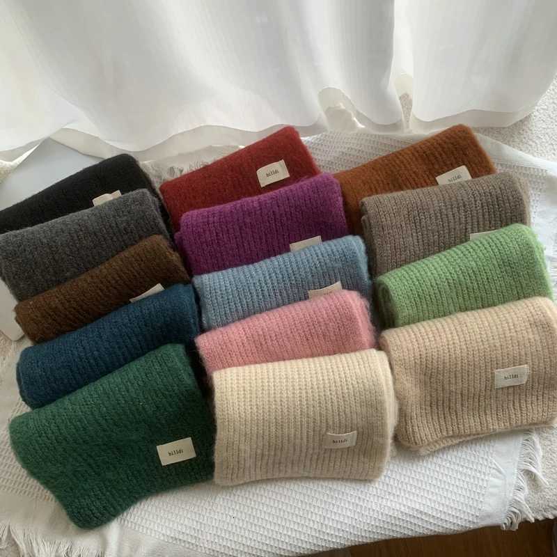 New Warm Winter Scarf For Women Solid Fashion Knitted Shl And Wrs Mens Long Scarves For WomenXJ250905