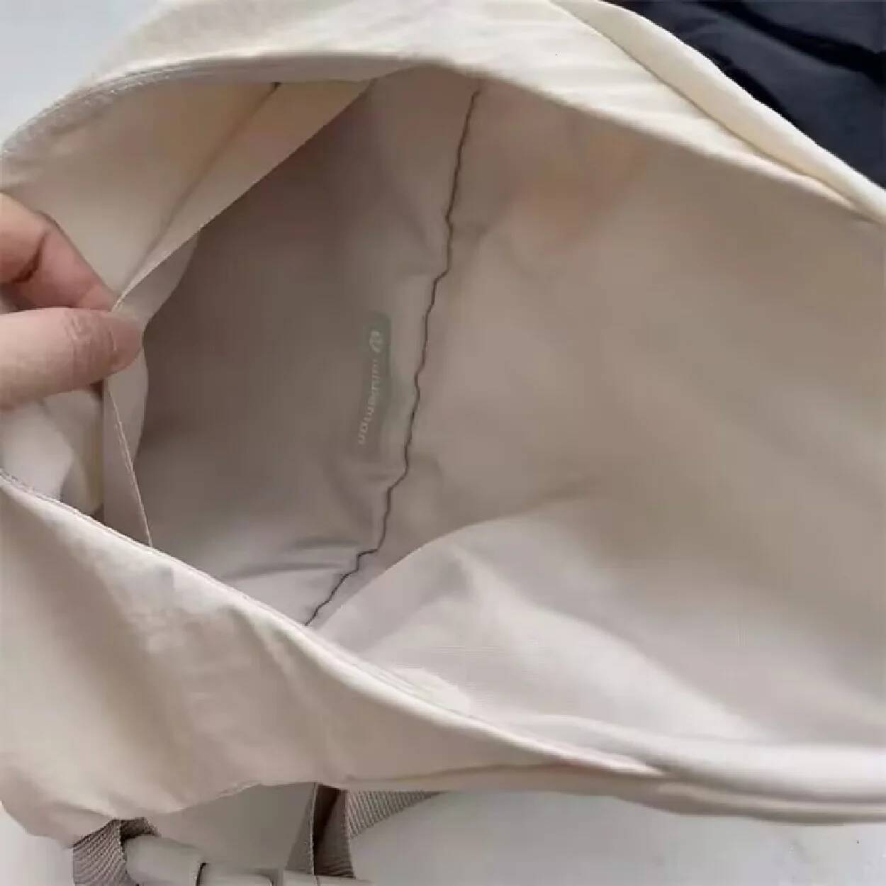 hot Magnetic sports crossbody women's new fiess cycling waist nylon bag, men's shoulder bag high-quality