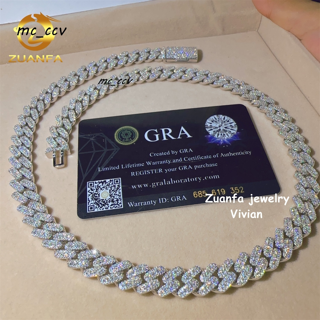 Hip Hop VVS Moissanite Diamond Fine Jewelry Miossanite Iced Out Necklace 10mm Miami Cuban Link Chain Necklace