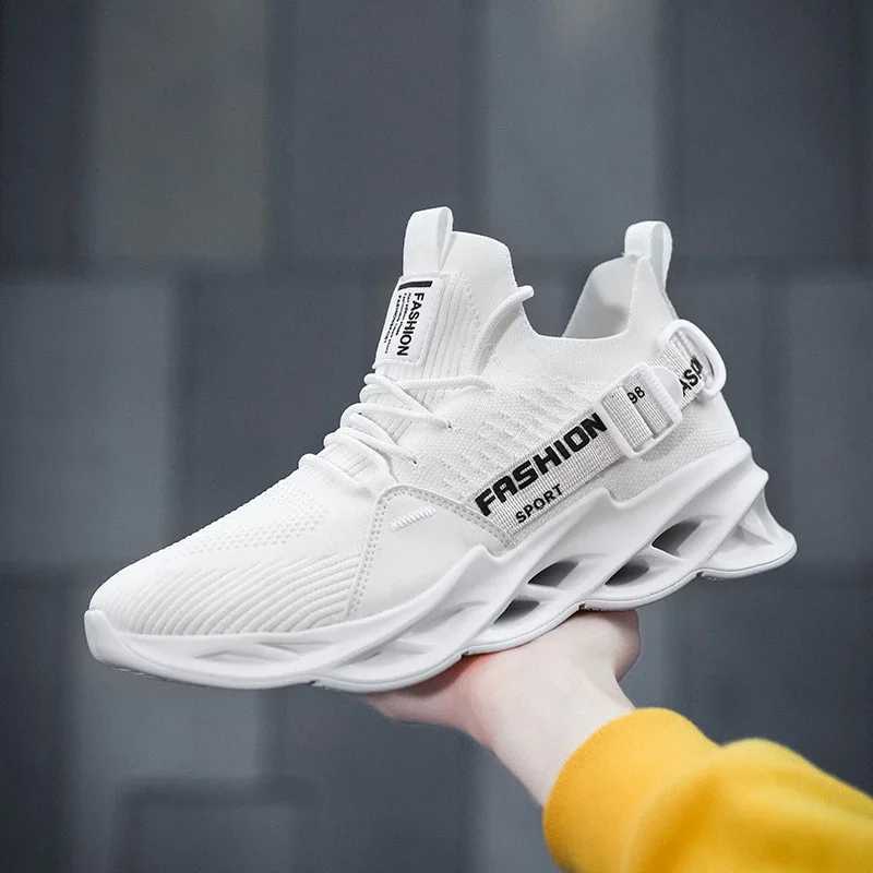 100 Cotton Sneakers Men Mesh Breathable Casual Men Shoes Unisex Light Soft Thick Sole Hole Couple Shoes Athletic Sneakers Women Shoes Z250905