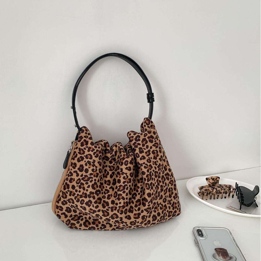 Leopard Print Wrinkled Autumn Winter New Suede Shoulder Bag Women Side Zipper Niche Design Handbag