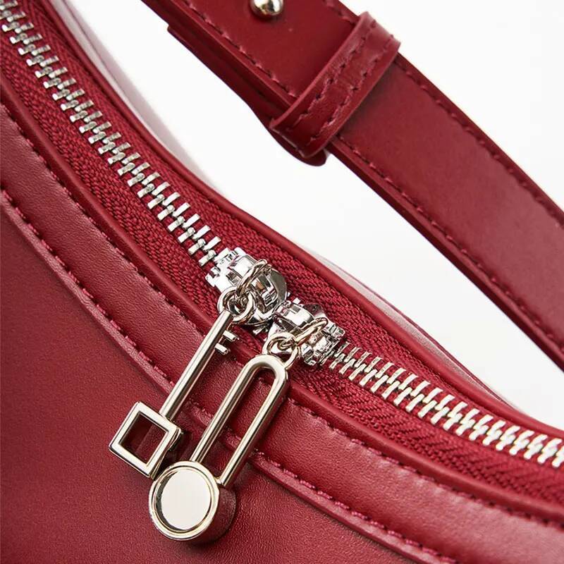 Designer Women's 2025 New Genuine Leather Women Shoulder Bag High Quality Cowhide Half Moon Handbags Crossbody Bags