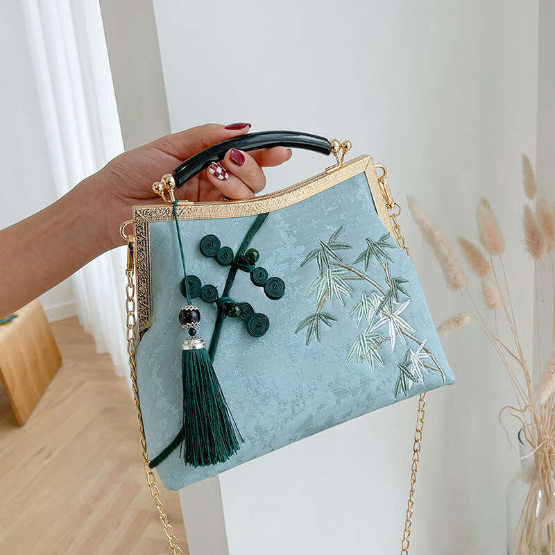 Rich Bamboo Embroidered Handbag Female Catwalk New Big Buckle Decorative Chinese Style Elegant Cheongsam Bag
