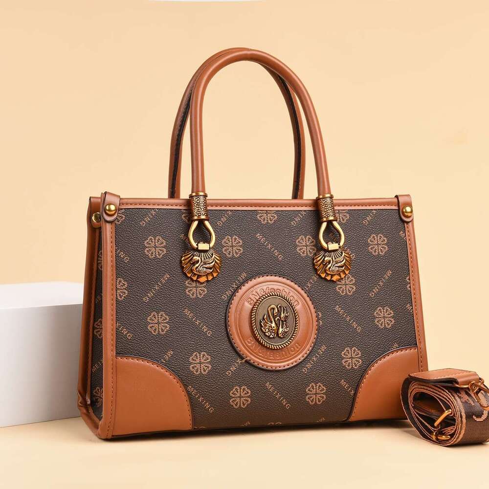 2025 Designer Bags Vintage Handbag Fashion Handbag Shoulder Bag Swan Versatile Shoulder Crossbody Elegant Women's Bag