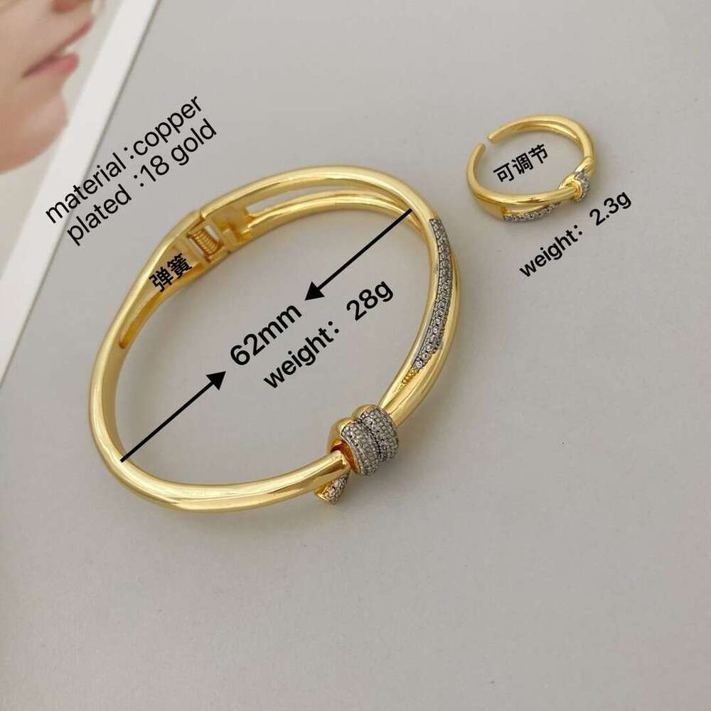 Niche Fashion Light Zircon Inlaid Two-tone Gold-plated Twist Knot Ring Bracelet Jewelry