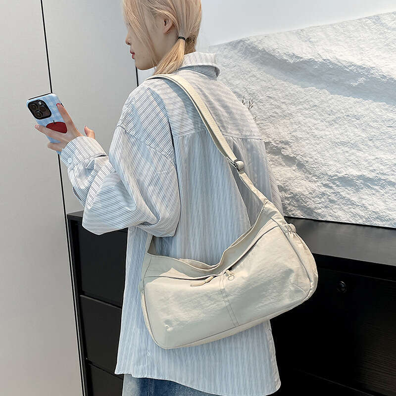 New Fashionable Stylish Large Capacity Crossbody Trendy Versatile Waterproof Nylon for Women Simple Shoulder Bag