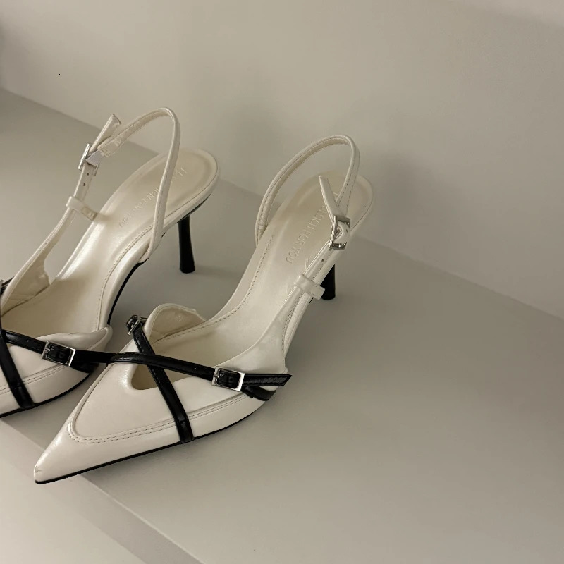 2025 Womens Sandals Trendy Buckle Summer Elegant Pointed Toe Pumps High Heels Outdoor Banquet Slingback Shoes 250905