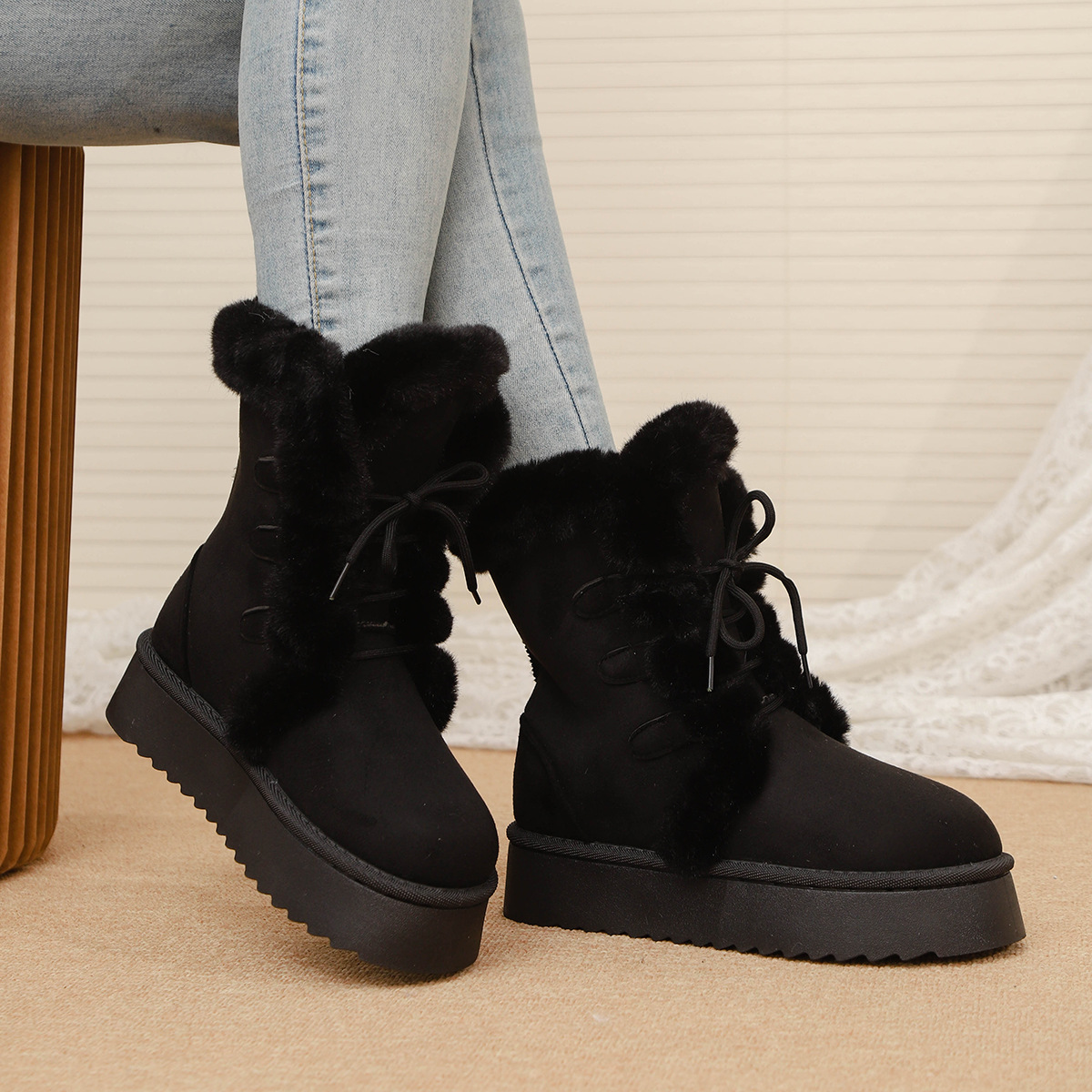 Free shipping Designer Boots Autumn winter snow boots for women thickened thick soled cotton shoes with increased height furry warm boots black