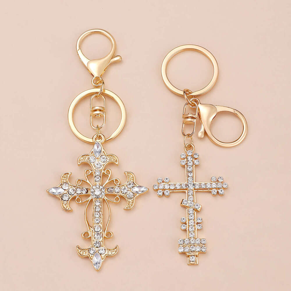 DH collections New European - American Style Simple Cross Keychain for Trendy Decor