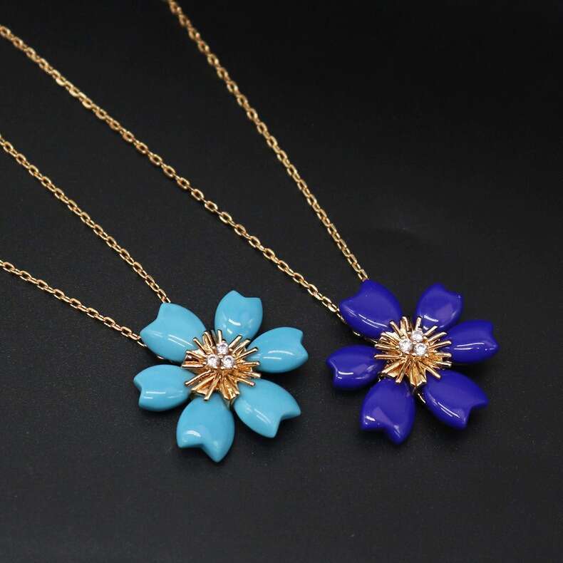 DHCollections Mutong's Necklace Big Sister Same Style Mother-of-Pearl Flower Camellia Water Drop Collarbone Chain White Gold Full Dia