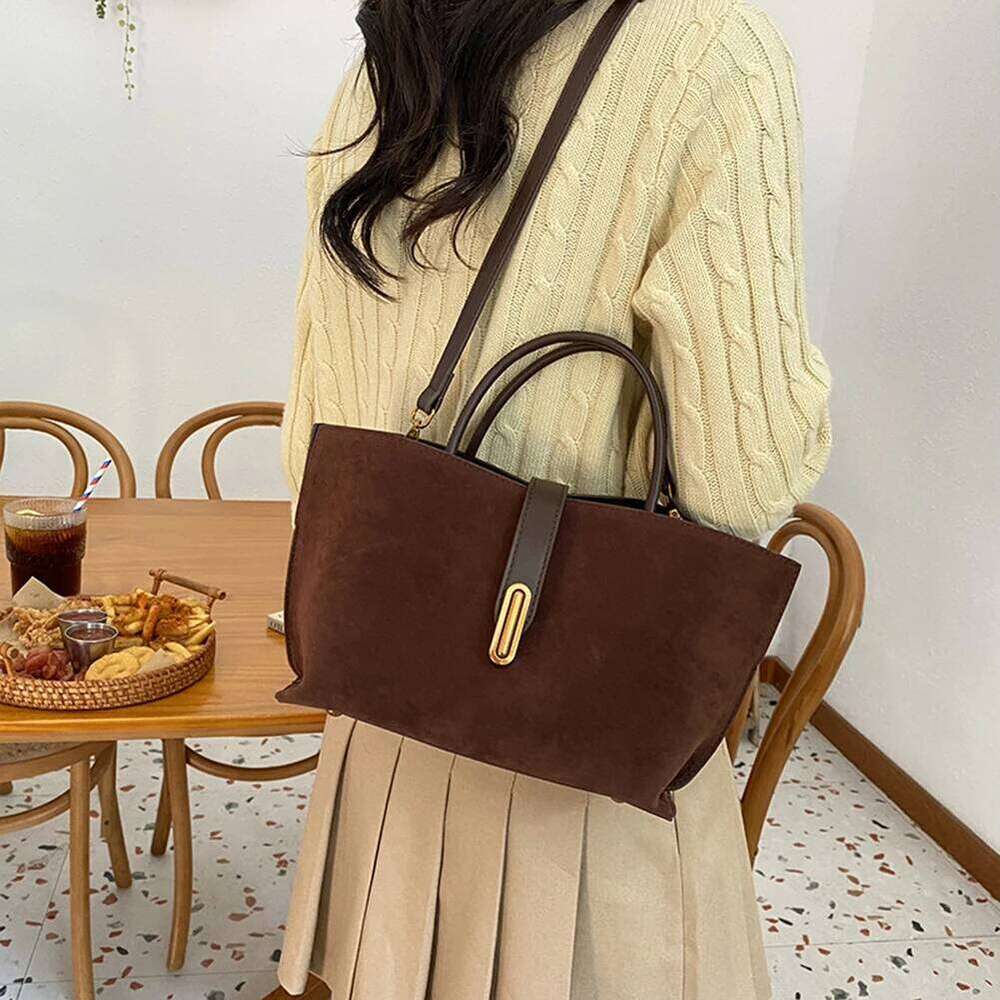 Designer Bag Women Faux Suede Fashion Shoulder Solid Color Trendy Carrying Designer Tote Handbag Outdoor Travel Bag
