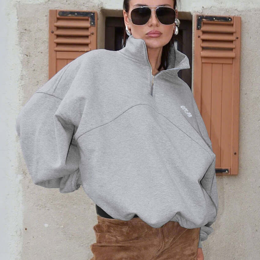 Autumn Winter New American Style Fleece-Lined Thickened V-Neck Sweatshirt For Women With Design Sense, Elegant And Warm Long-Sleeve Top B3