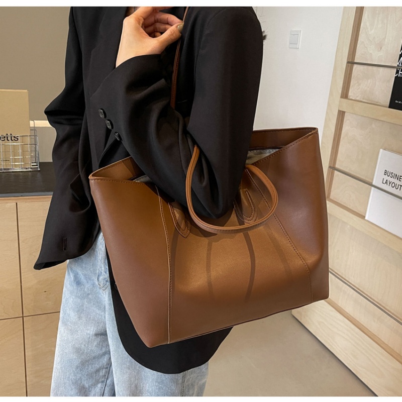 Free shipping new designer Shoulder totes Bags Niche womans ladies flap lady fashion casual square bag handbag women crossbody Underarm Butterfly scar