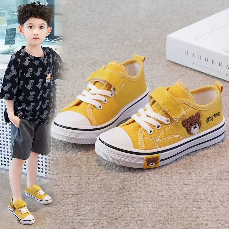 New Boys Board Kids Girls Canvas Bear Children Cloth Shoes Little Girl Students Soft Bottom Casual Sneakers H260130
