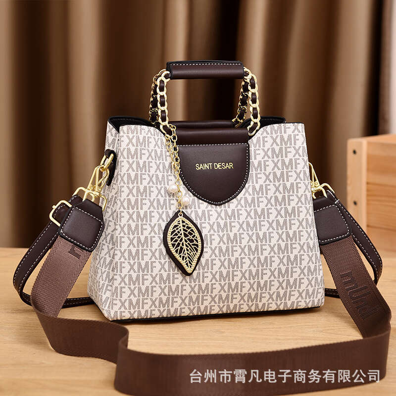 Women's Large Capacity Mom New Clutch Fashion Simple Ladies Handbag Middle-aged Crossbody Shoulder Bag